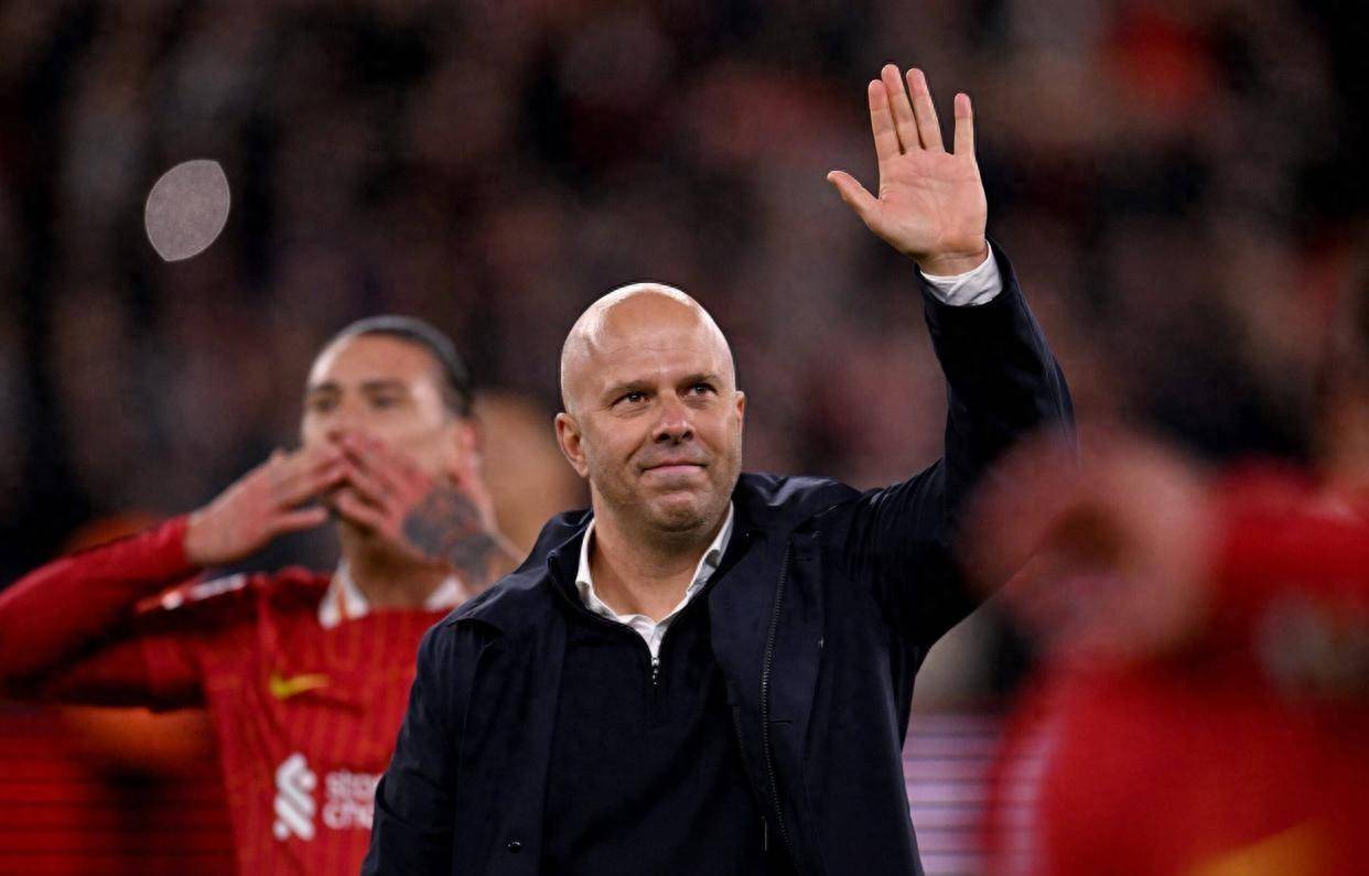 开云体育app-包含利物浦主力射手受伤，后防压力骤增的词条