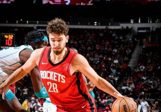 包含胜负悬殊局面持续，球队管理层面临压力的词条