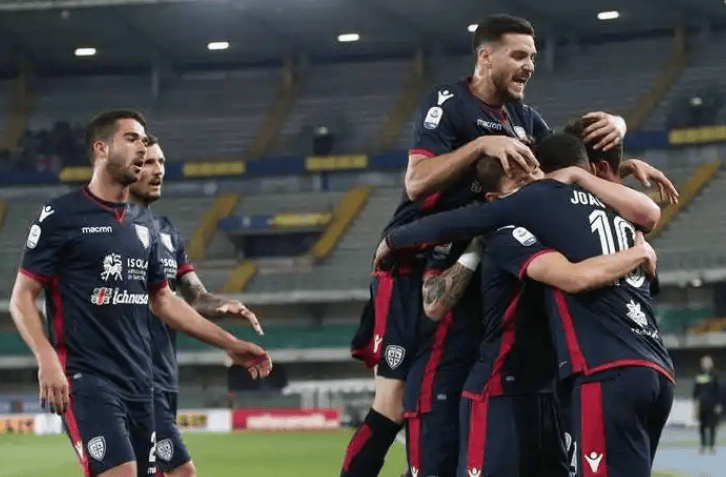 包含热那亚客场告捷，终结对手主场不败纪录的词条