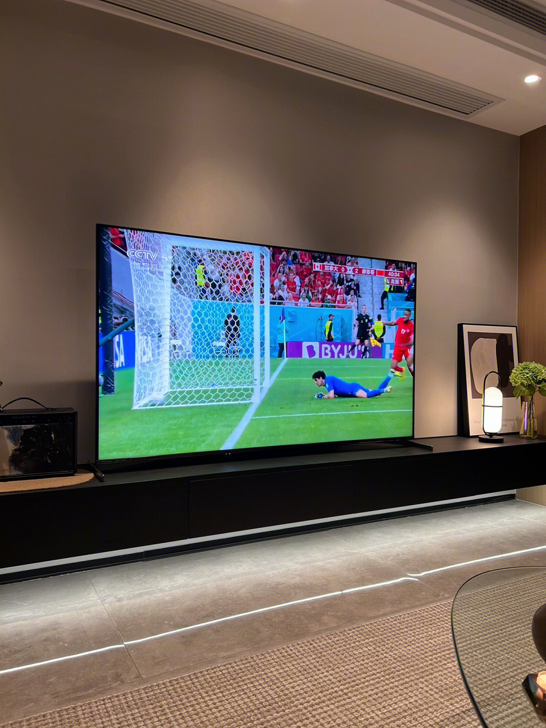 足球盛宴再度上演,欧预赛角逐激发无限热情的简单介绍 足球盛宴再度上演,欧预赛角逐激发无限热情的简单介绍