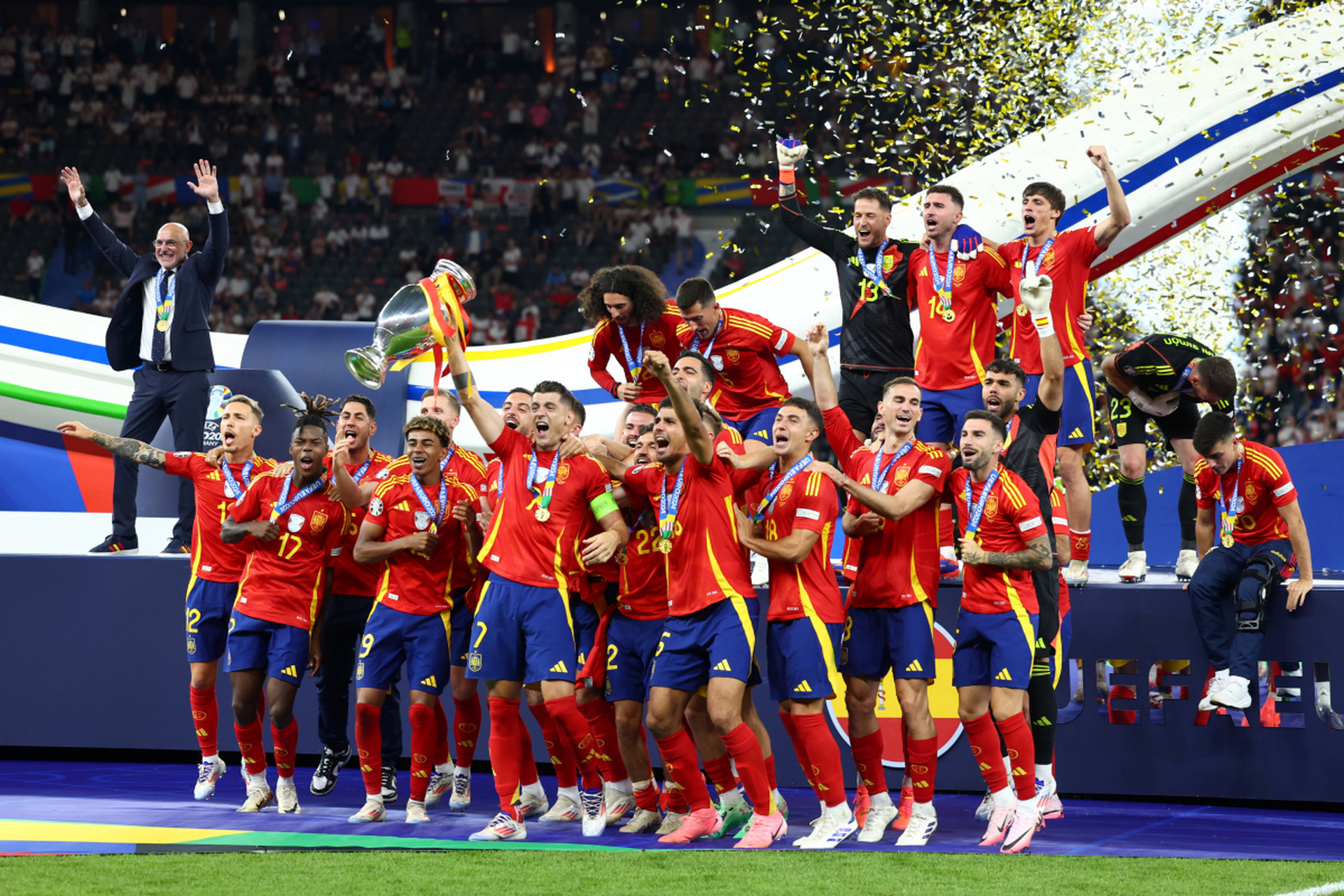 迎战狂潮!欧洲足坛巨人们将再次对决的简单介绍 迎战狂潮!欧洲足坛巨人们将再次对决的简单介绍