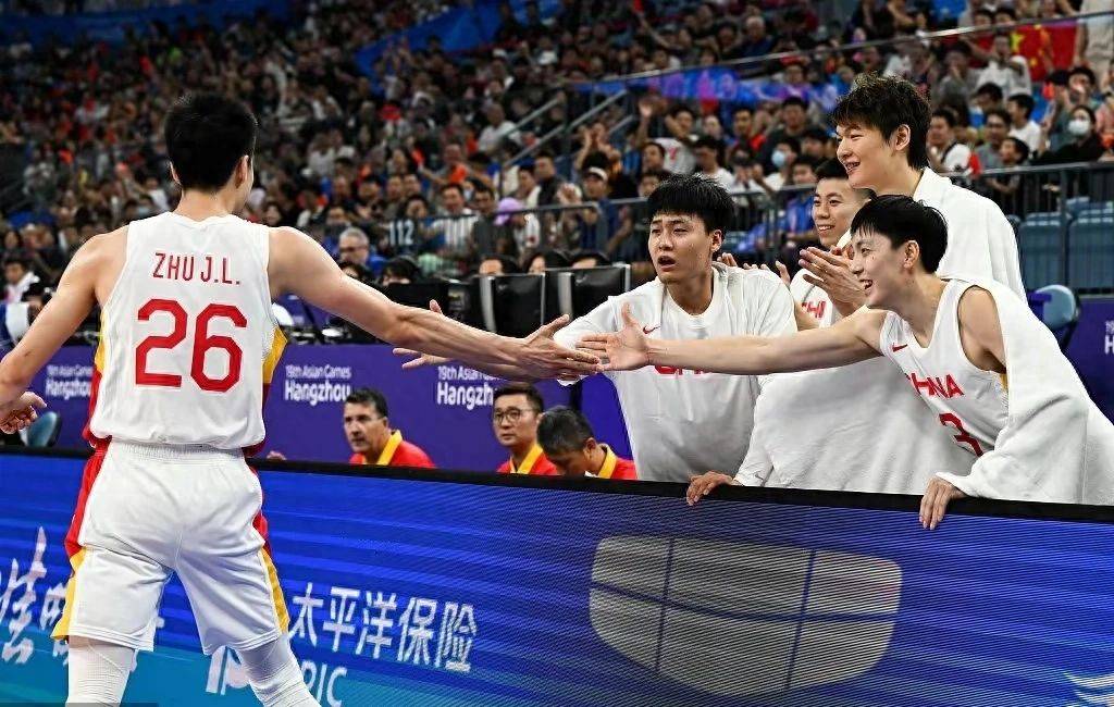 开云体育官方网站-阳光海岸队员发挥出色，轻松晋级的简单介绍