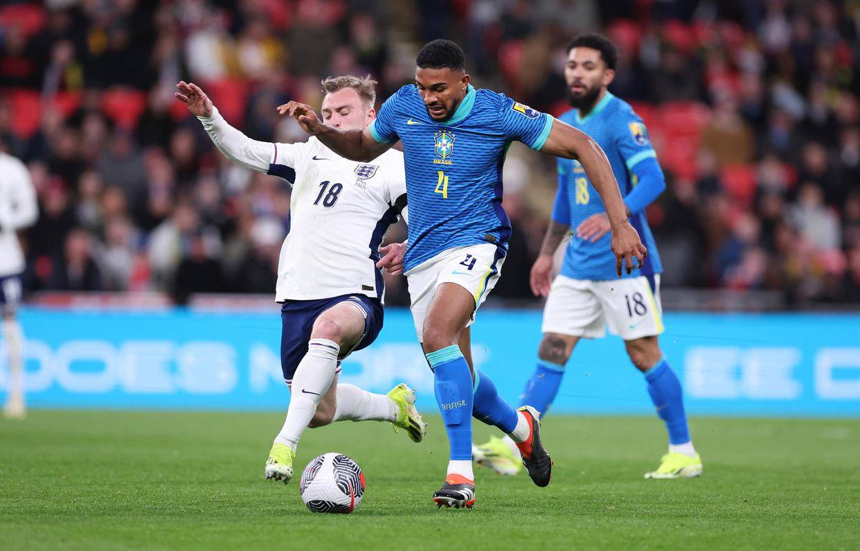 开云体育中国-国际足球盛事即将开启，球员们备战决胜