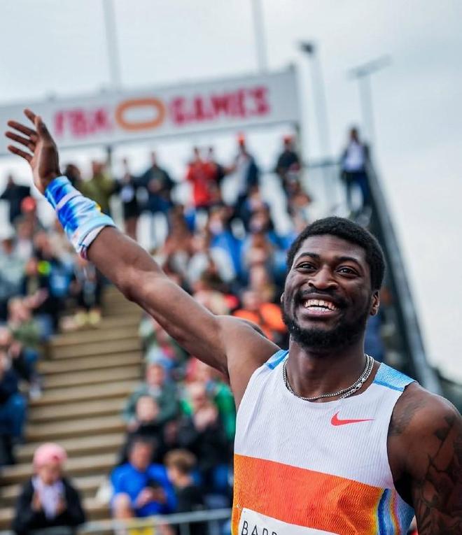 开云体育官方网站-包含牙买加选手夺得个人赛金牌，掀起一阵捧场风潮的词条