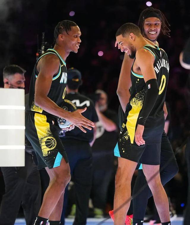 汉堡遭受失利,球队面临考验的简单介绍 汉堡遭受失利,球队面临考验的简单介绍