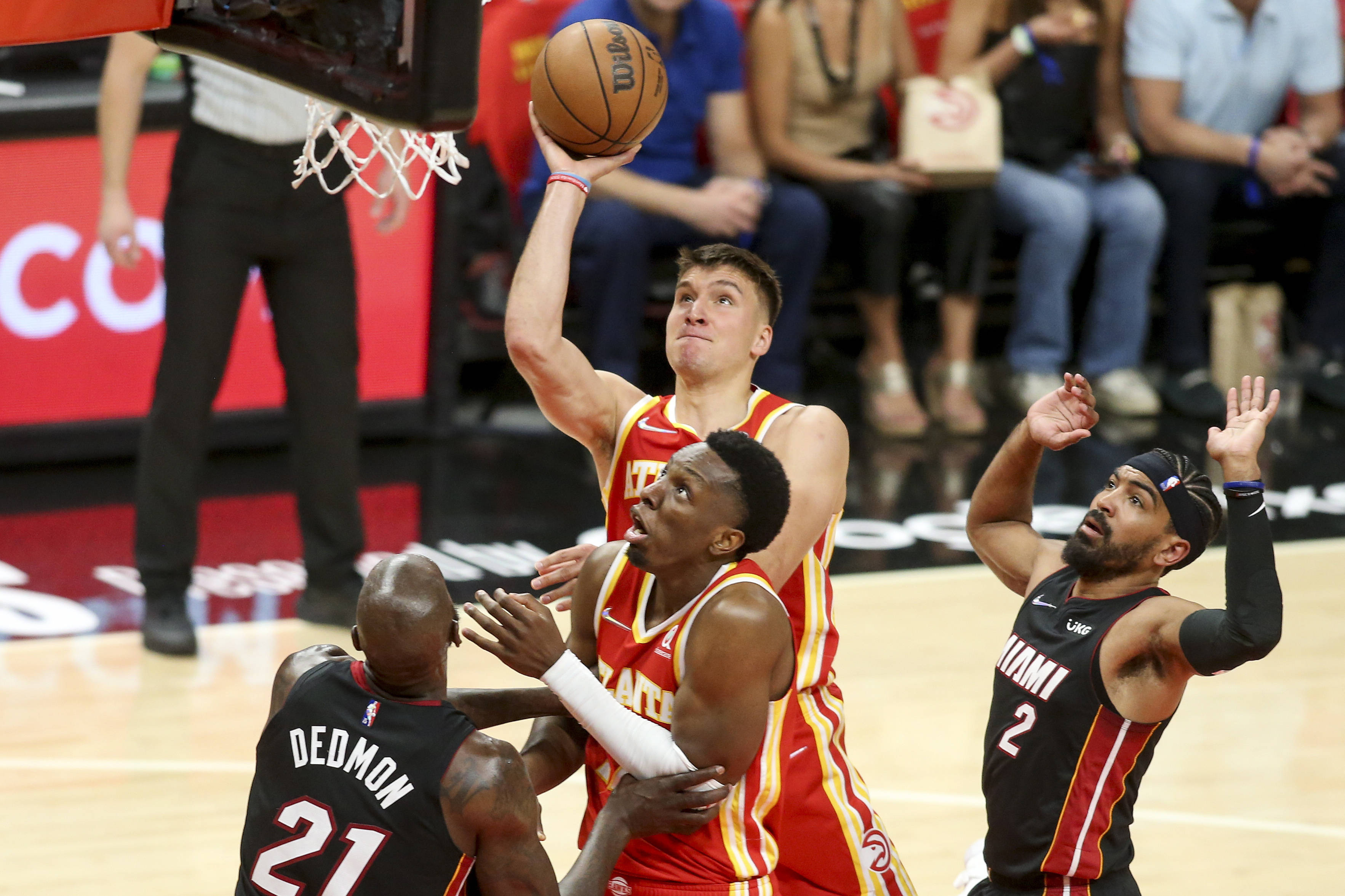 开云体育在线-老鹰球星单场狂砍分，力克魔术的简单介绍