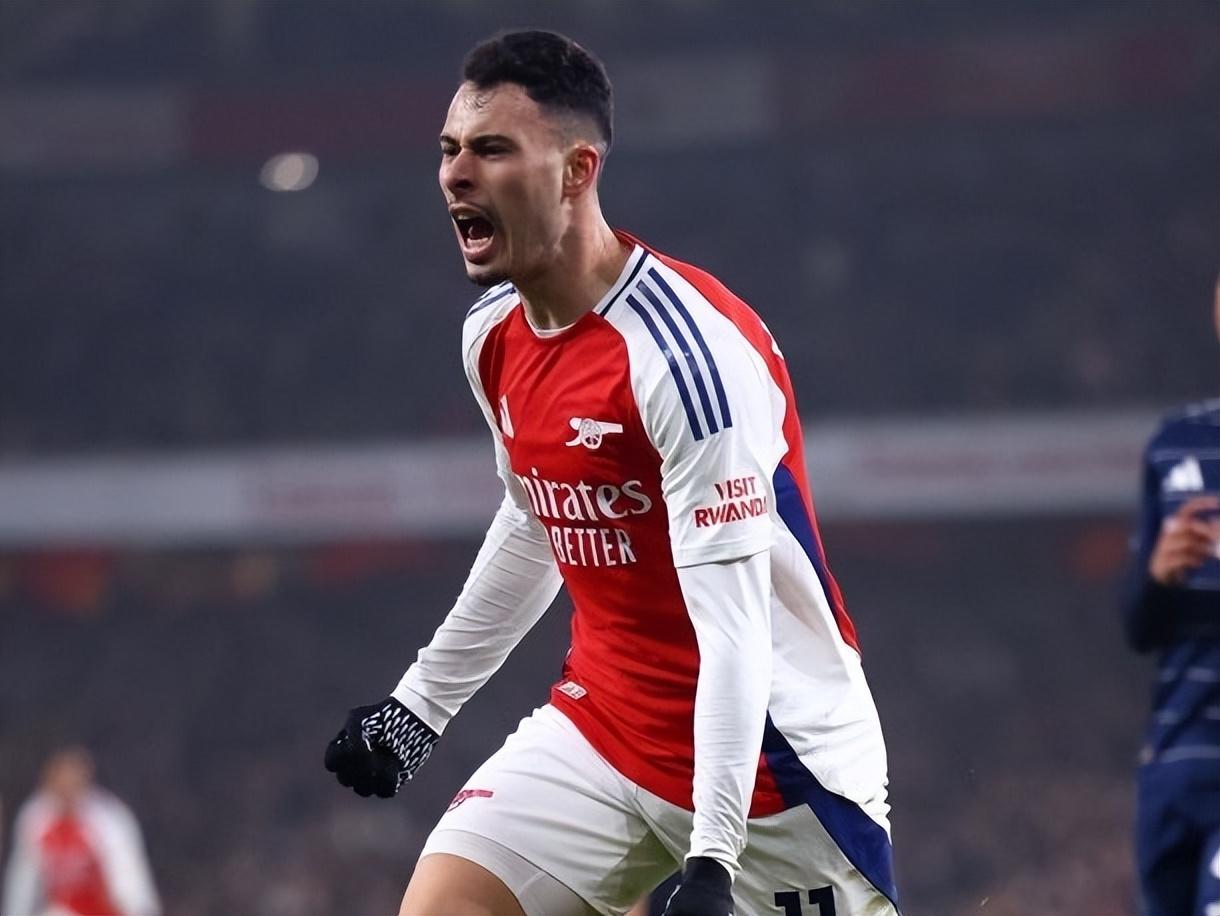 开云官网-包含巴塞罗那引援硬仗！主帅寻求强力边锋的词条