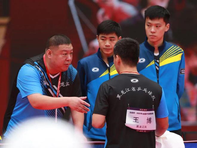 包含重庆队员贡献出色，获得教练组高度认可的词条