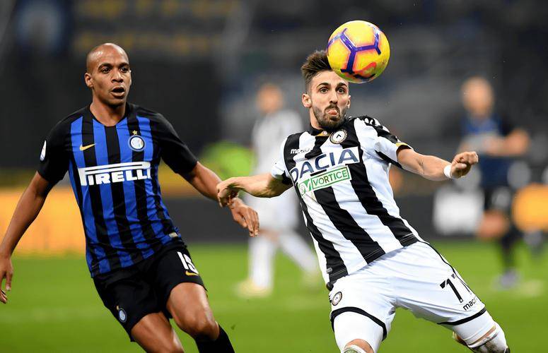 包含帕尔马爆冷战胜乌迪内斯,豪取三分的词条 包含帕尔马爆冷战胜乌迪内斯,豪取三分的词条