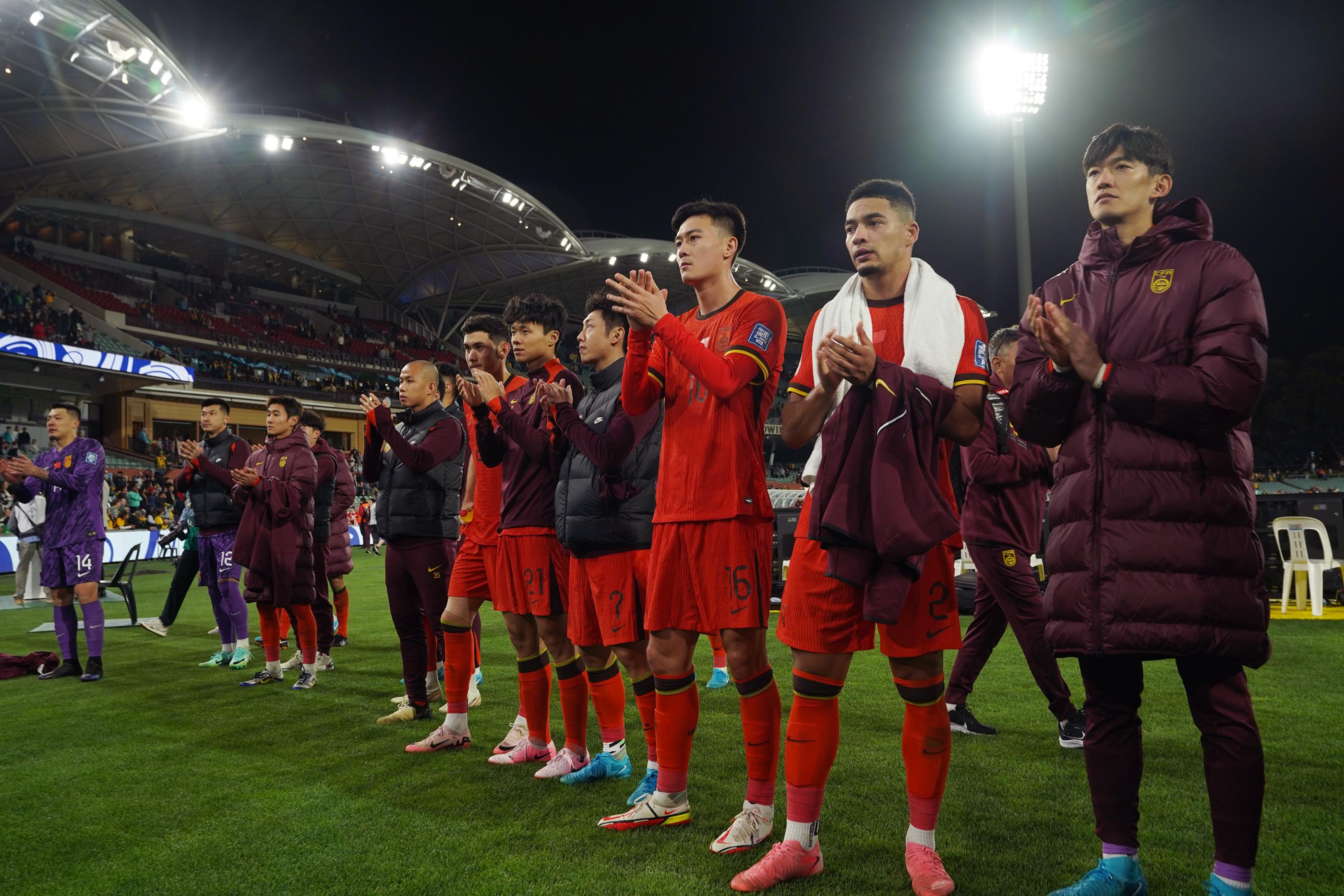 国际足球赛事中,中国队凭实力取胜 国际足球赛事中,中国队凭实力取胜