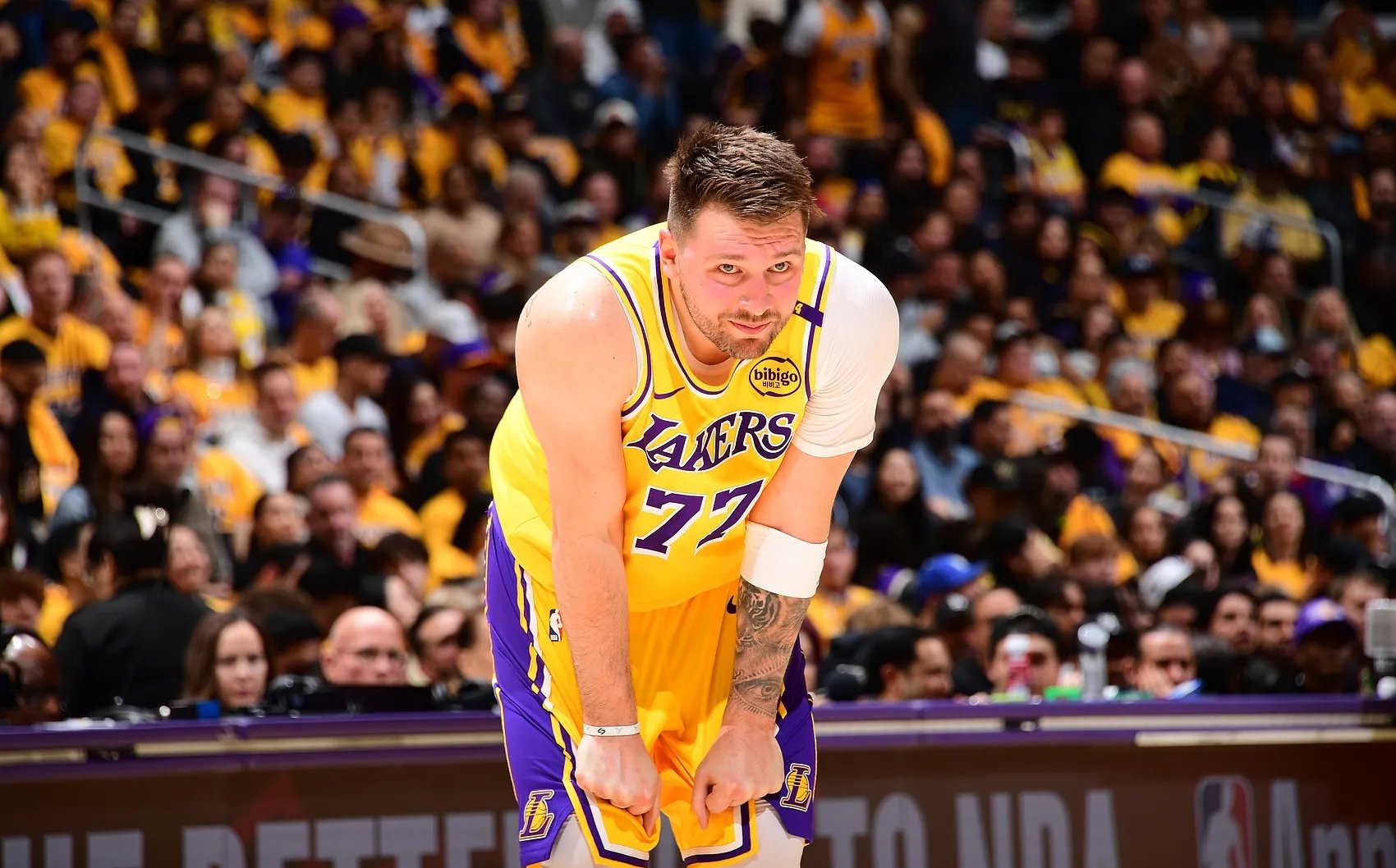 太阳力克雷霆,布克独揽三双数据的简单介绍 太阳力克雷霆,布克独揽三双数据的简单介绍