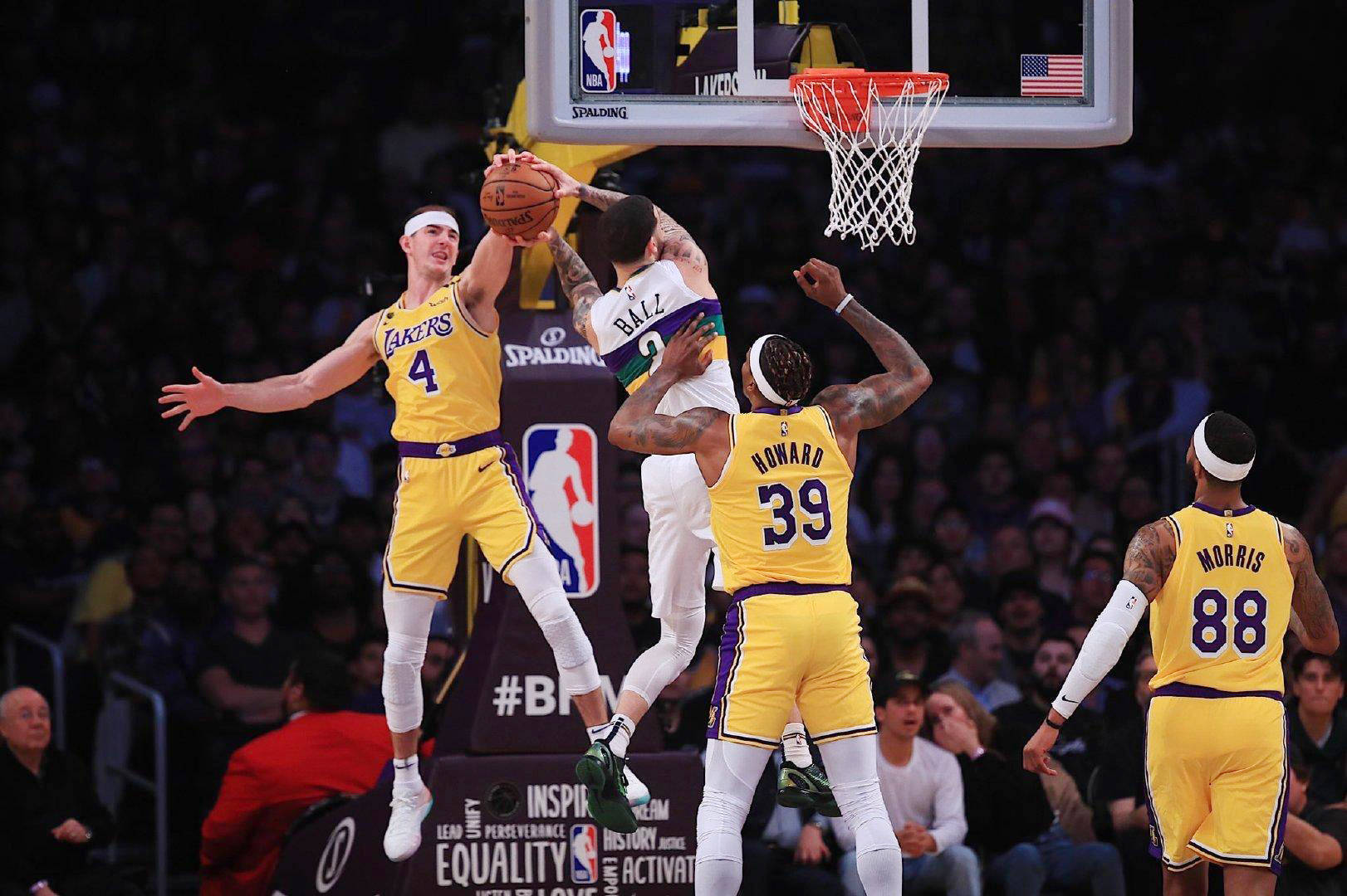 包含火箭绝地反击湖人B队，阿德巴约绝境逆转的词条