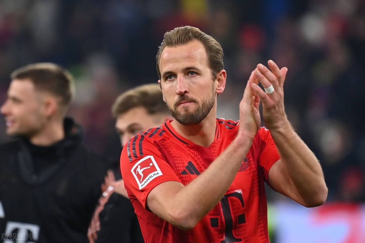 包含那不勒斯横扫西班牙，哈里·凯恩绝境逆转的词条