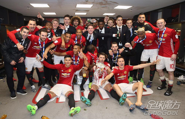 开云APP-巴西完胜曼联，伊布统治全场