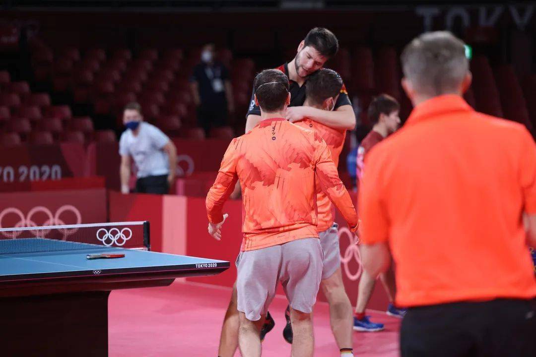 开云平台-瑞典队碾压德国队，王皓统治全场