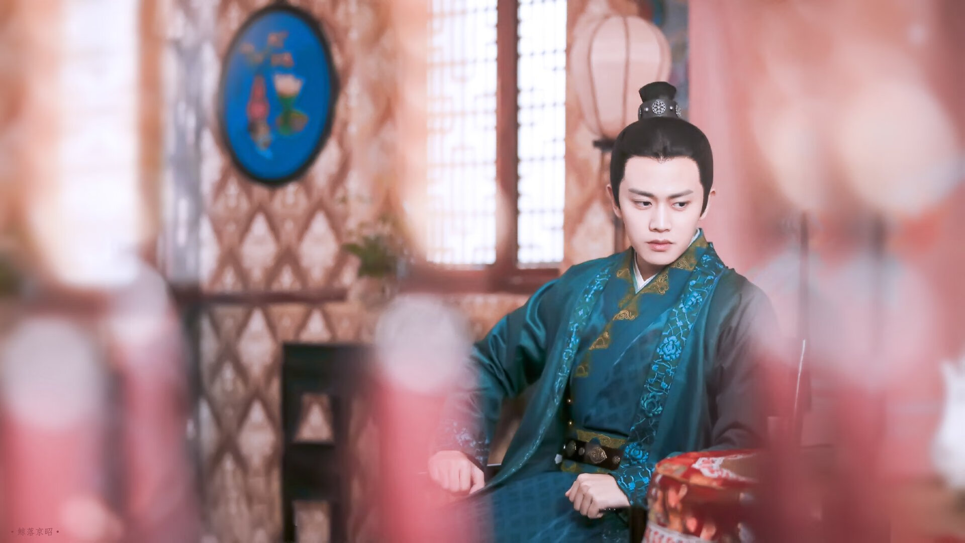 极速与硝烟,F1巴林揭幕战背后的收割寓言