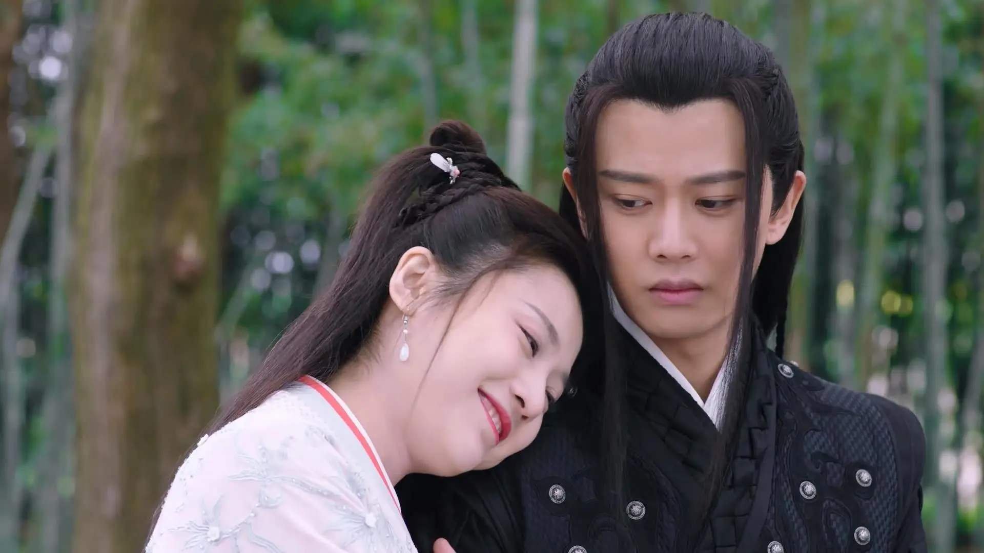 开云体育app-飓风中的灯塔，英格拉姆在雷霆与灰熊的狂野对攻中刻下巨星印记