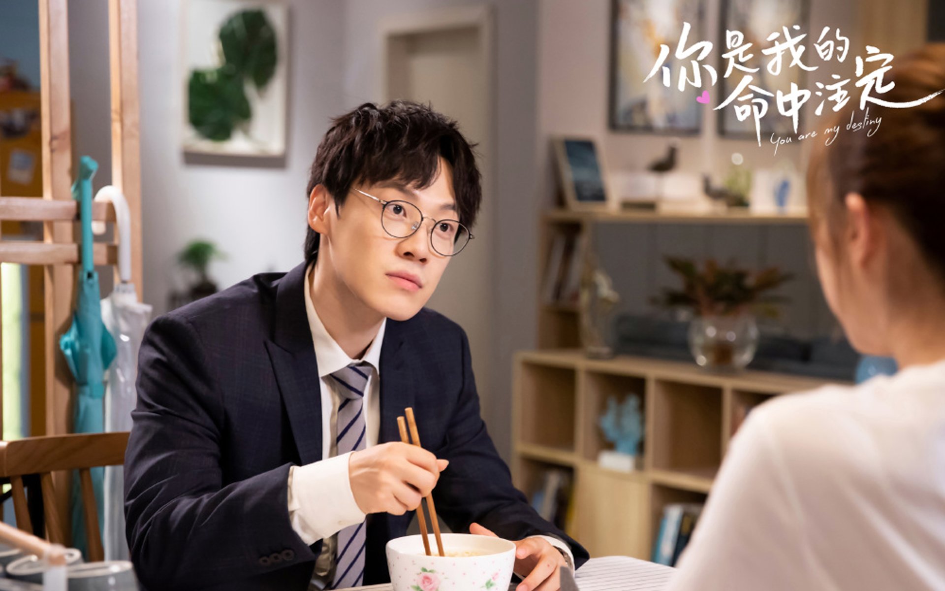 开云平台-F1街道赛焦点战与新疆队争冠胜灰熊，速度与团队的辉煌对决