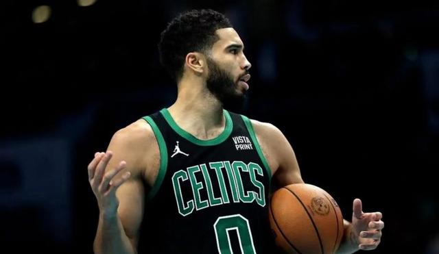 老鹰斩落新疆队，塔图姆冠军级表现