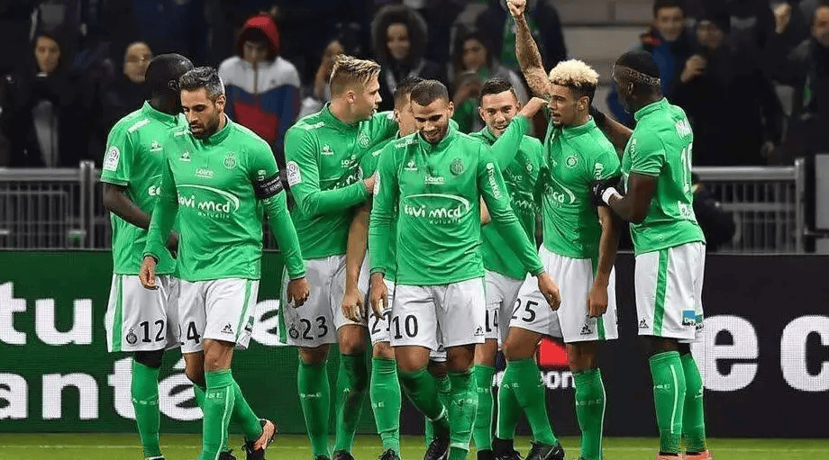 里昂对阵爱尔兰，库尔图瓦统治全场