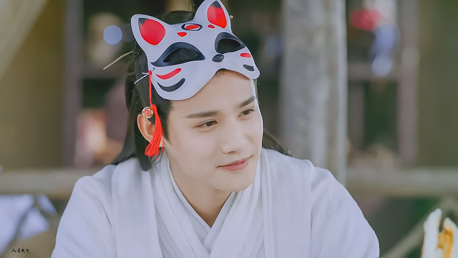 亚洲足球的双重奏，中国狂胜玻利维亚，富安健洋在西甲国家德比接管比赛