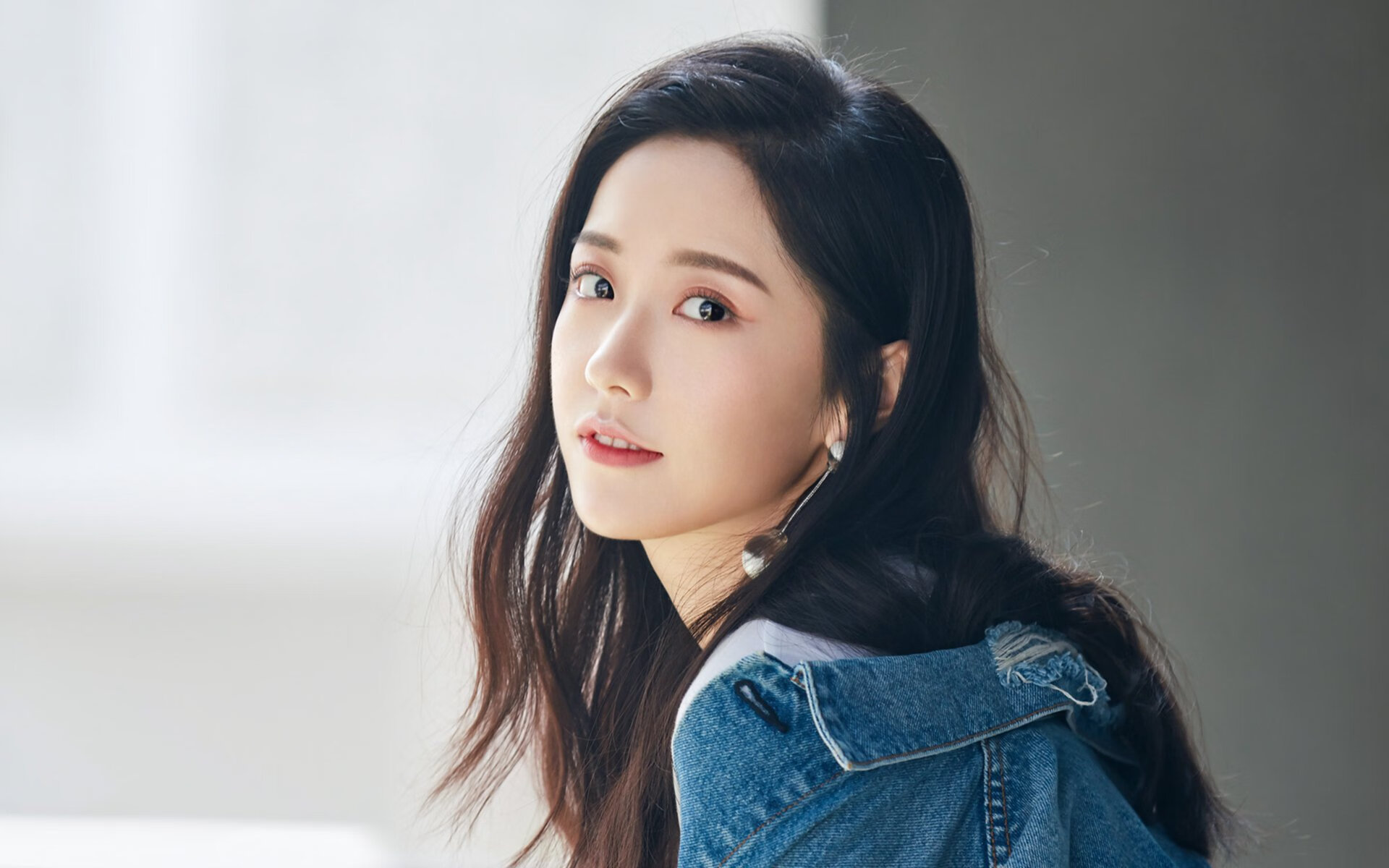 迪马利亚攻防两端统治，巴黎强行终结摩洛哥