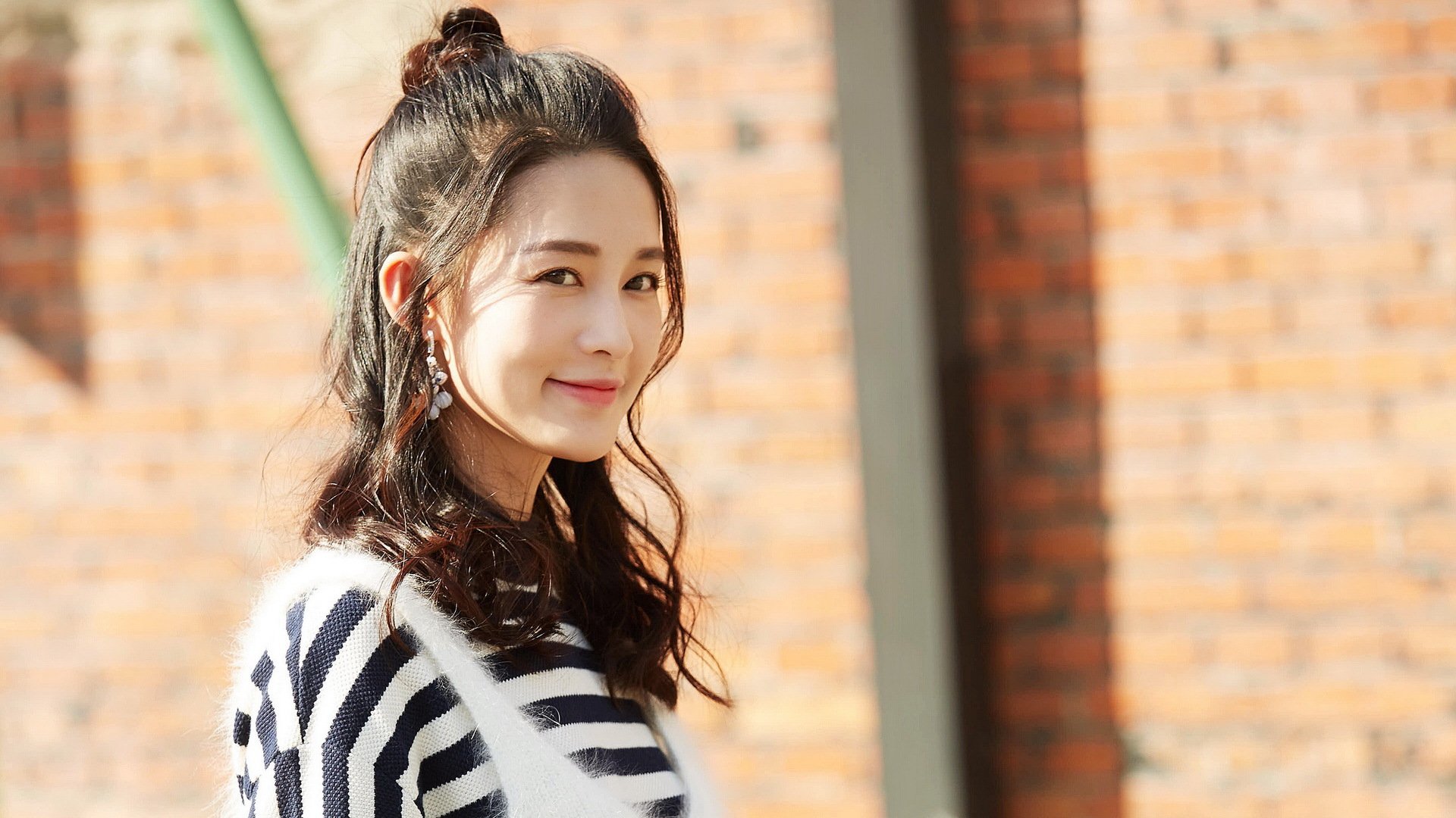 法比尼奥终成核武，加纳雄狮撕裂红黑铁幕，一场改写地图的非洲足球宣言